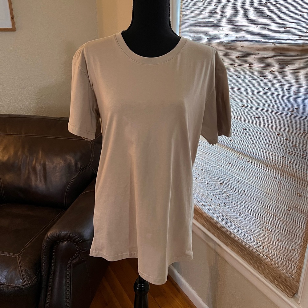 Hoooyi Tan T-Shirt